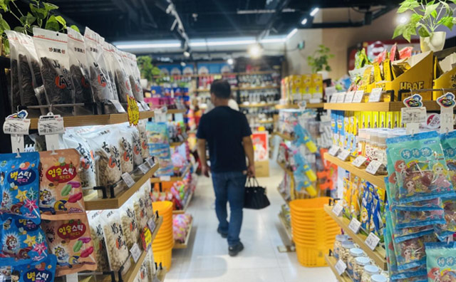 零食店加盟有什么秘訣？備受市場(chǎng)青睞的怡佳仁品牌告訴你