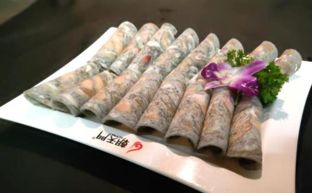 火鍋種類很多，全國(guó)火鍋各有什么不同？