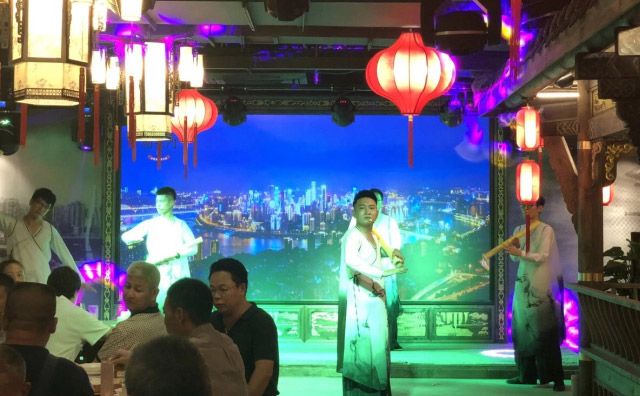 重慶特色火鍋加盟店，如何降低員工流失率