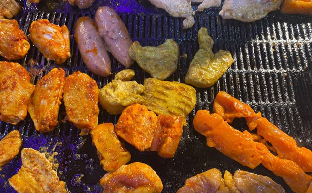 烤肉在服務(wù)上需要注意哪些。這三個方面需考慮到