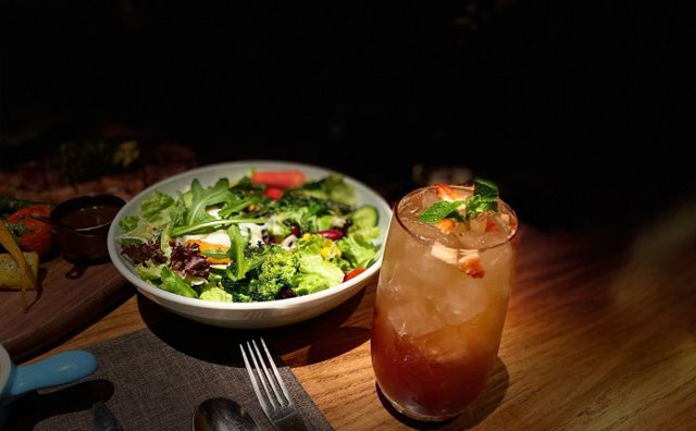 新式茶飲開打價格戰(zhàn)，專家：價格下調(diào)是趨勢