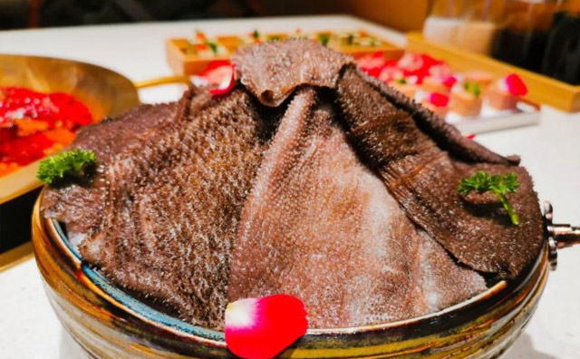 重慶火鍋中有哪些有特色的食材？