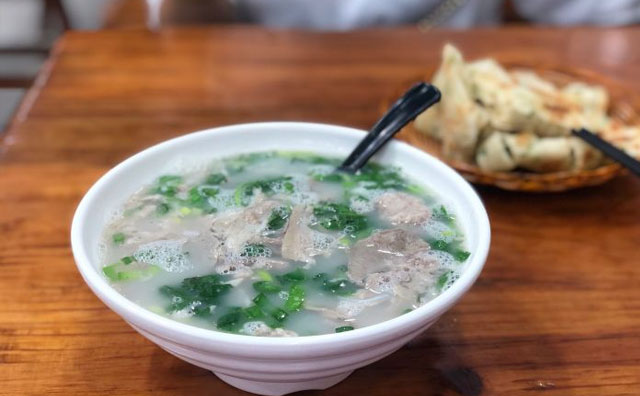 合作一個(gè)羊湯館店，是外賣店好還是標(biāo)準(zhǔn)店好答案在這里