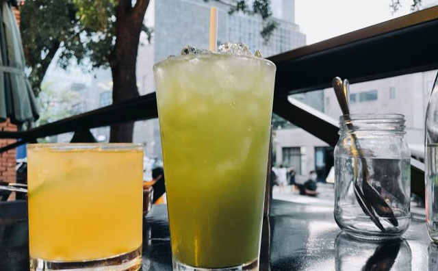 前人踩坑，后人取經(jīng)，我們該如何開好一家茶飲加盟店？