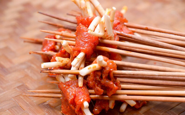 成都串串香需要什么工具，成都串串香店需要什么設(shè)備