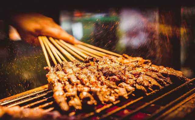 做燒烤怎么選擇地段，用這幾招幫你選個(gè)好位置