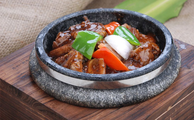 想開個(gè)石鍋菜店可行嗎，虧本幾率大不大