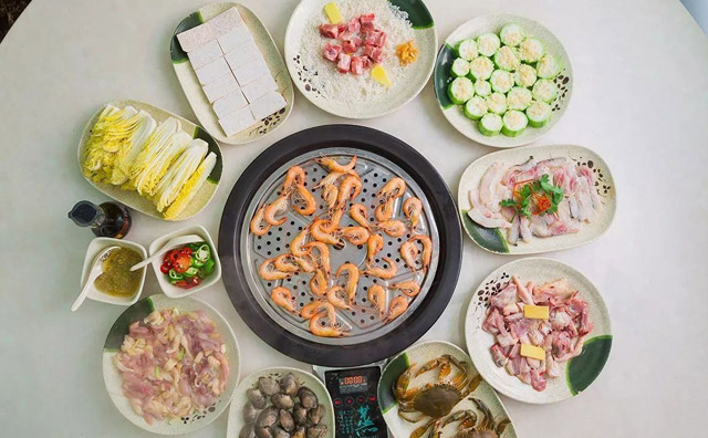 蒸汽火鍋和傳統(tǒng)火鍋的區(qū)別在哪里，看著幾點就能分辨