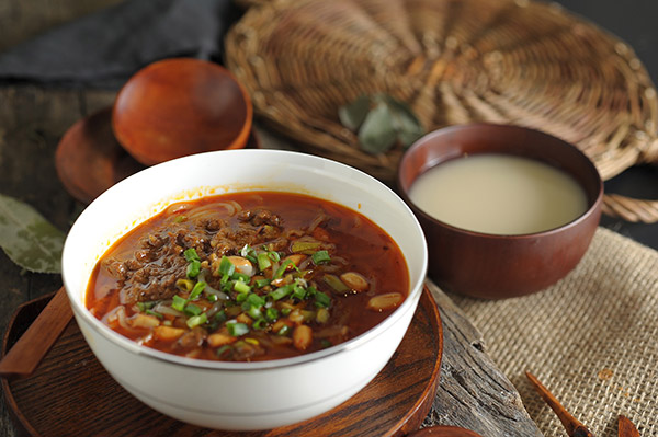 女人適合開(kāi)酸辣粉店嗎，聽(tīng)行業(yè)人士為你分析