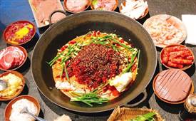 在小縣城開餐廳，一定要看的3個(gè)“生意洞察”