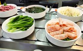 眾多品牌轉戰(zhàn)社區(qū)餐飲，2023社區(qū)店或成“香餑餑”？