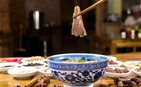 一個(gè)新手如何開羊湯館？管理體系完善是關(guān)鍵