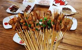 冬天燒烤店就不掙錢了對吧，還真不是這么回事