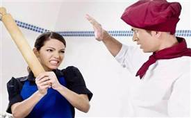 餐飲店長(zhǎng)和廚師長(zhǎng)鬧矛盾，前廳后廚到底應(yīng)該誰聽誰